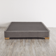 base-cama-patas-de-madera-en-pino-y-roble-gris-sencillo
