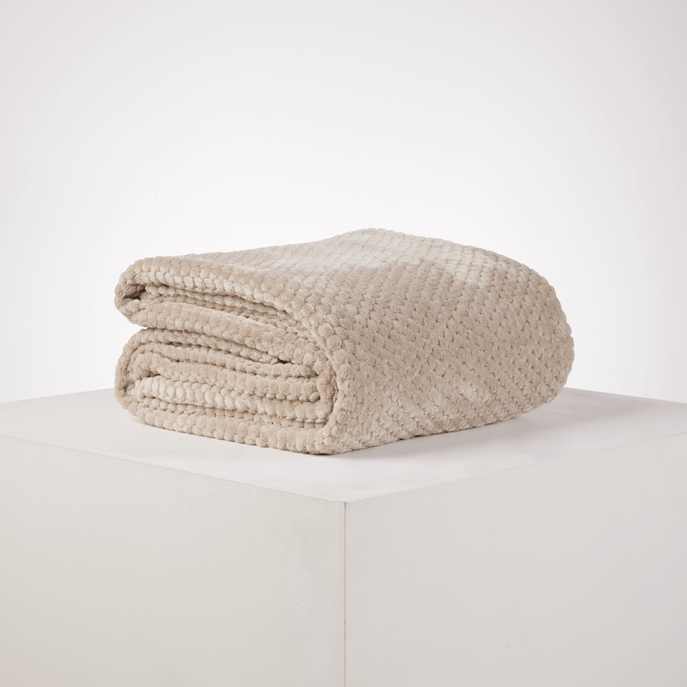 cobija-280-gr-gris-calido-140-x-200-cm