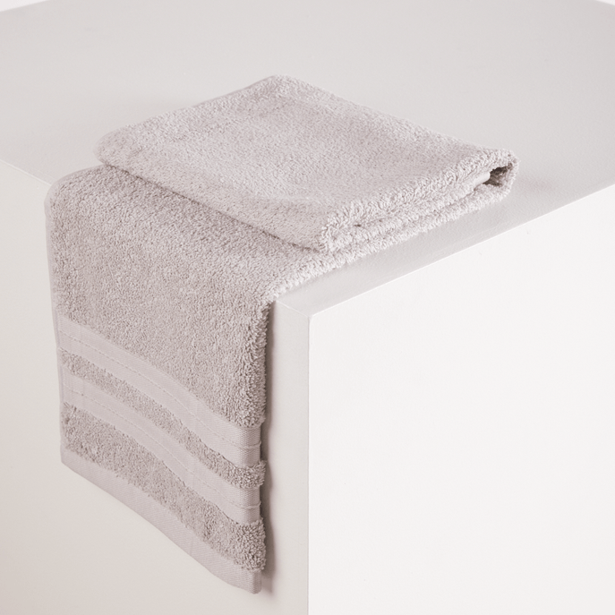 toalla-de-manos-algodon-700-gr-gris-50-x-90-cm