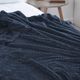 cobija-280-gr-bee-azul-140-x-200-cm