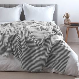 cobija-polar-fleece-180-gr-stripes-gris-140-x-200-cm