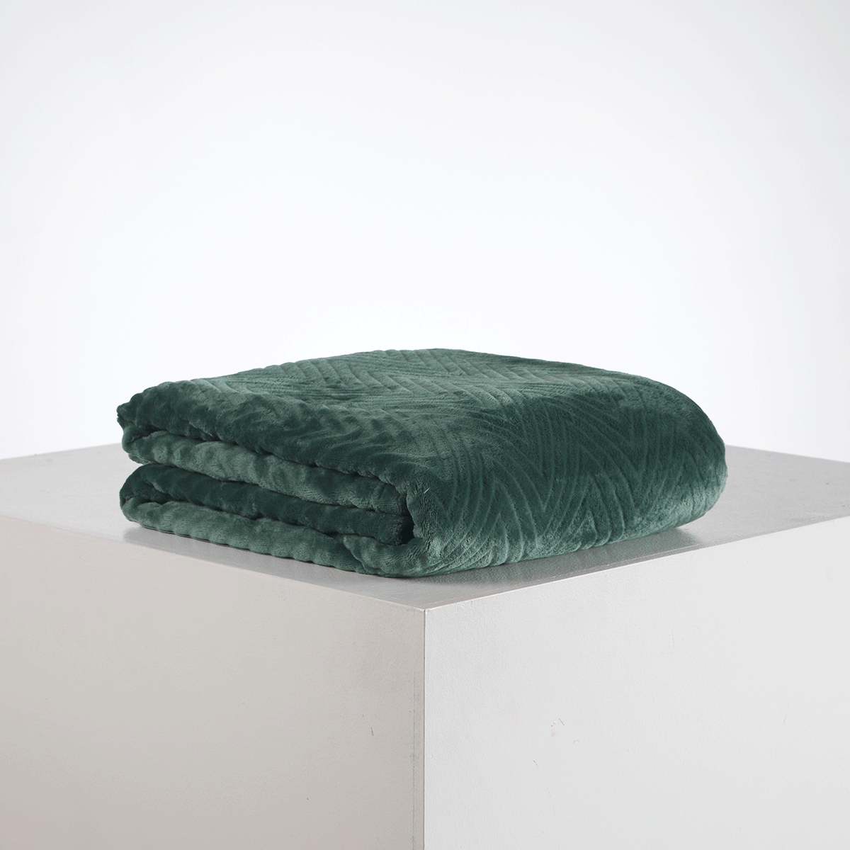 Cobija Flannel Fleece 250 gr Chevron Verde Pino - Distrihogar