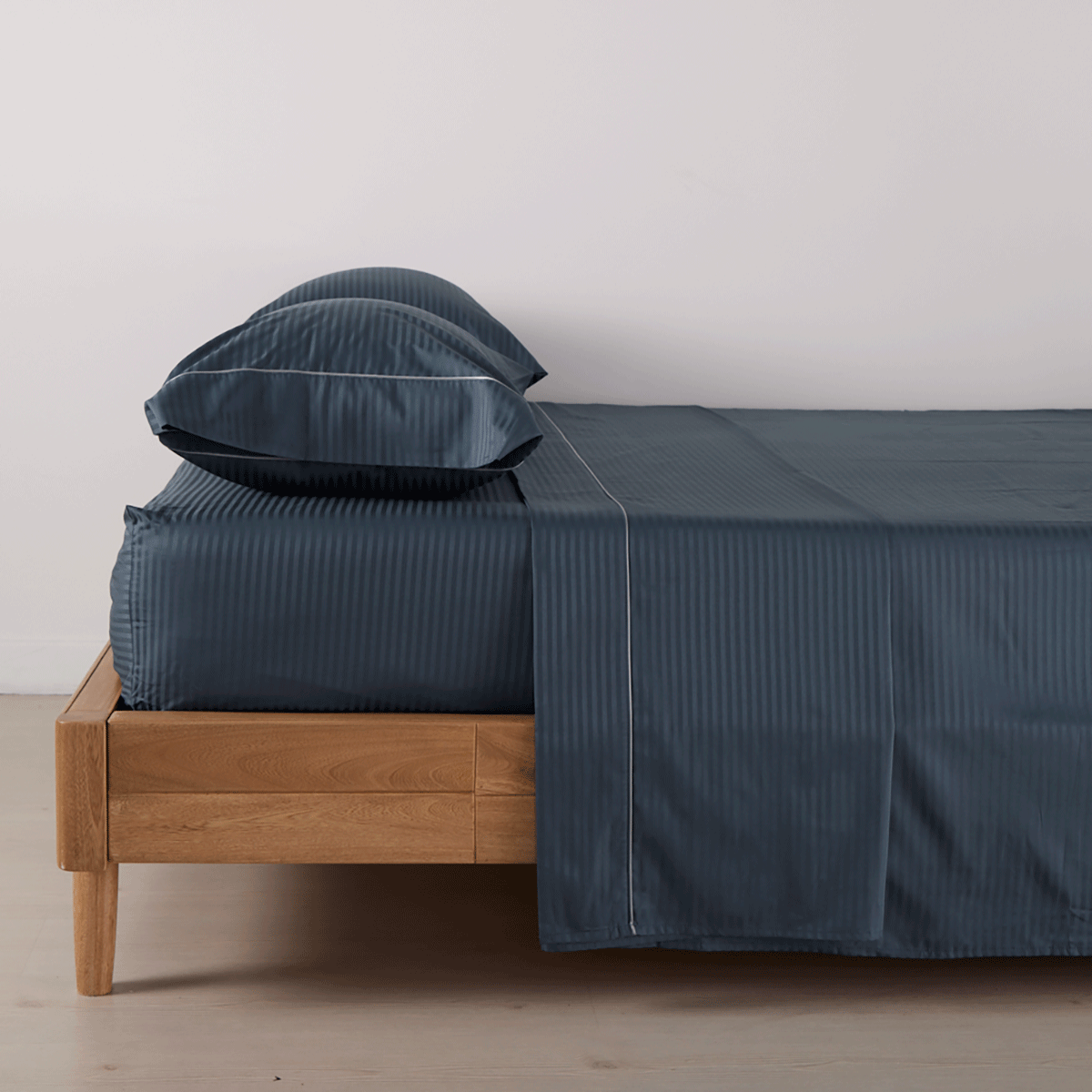 Juego de Sábanas 300 Hilos Hotel Experience 100% Algodón Sateen Stripe Azul - Distrihogar