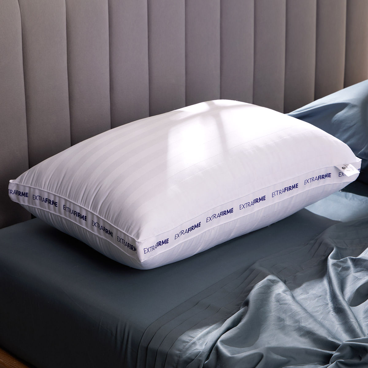 Almohada (+) Plus Extrafirme 48 x 70 x 4 cm - Distrihogar