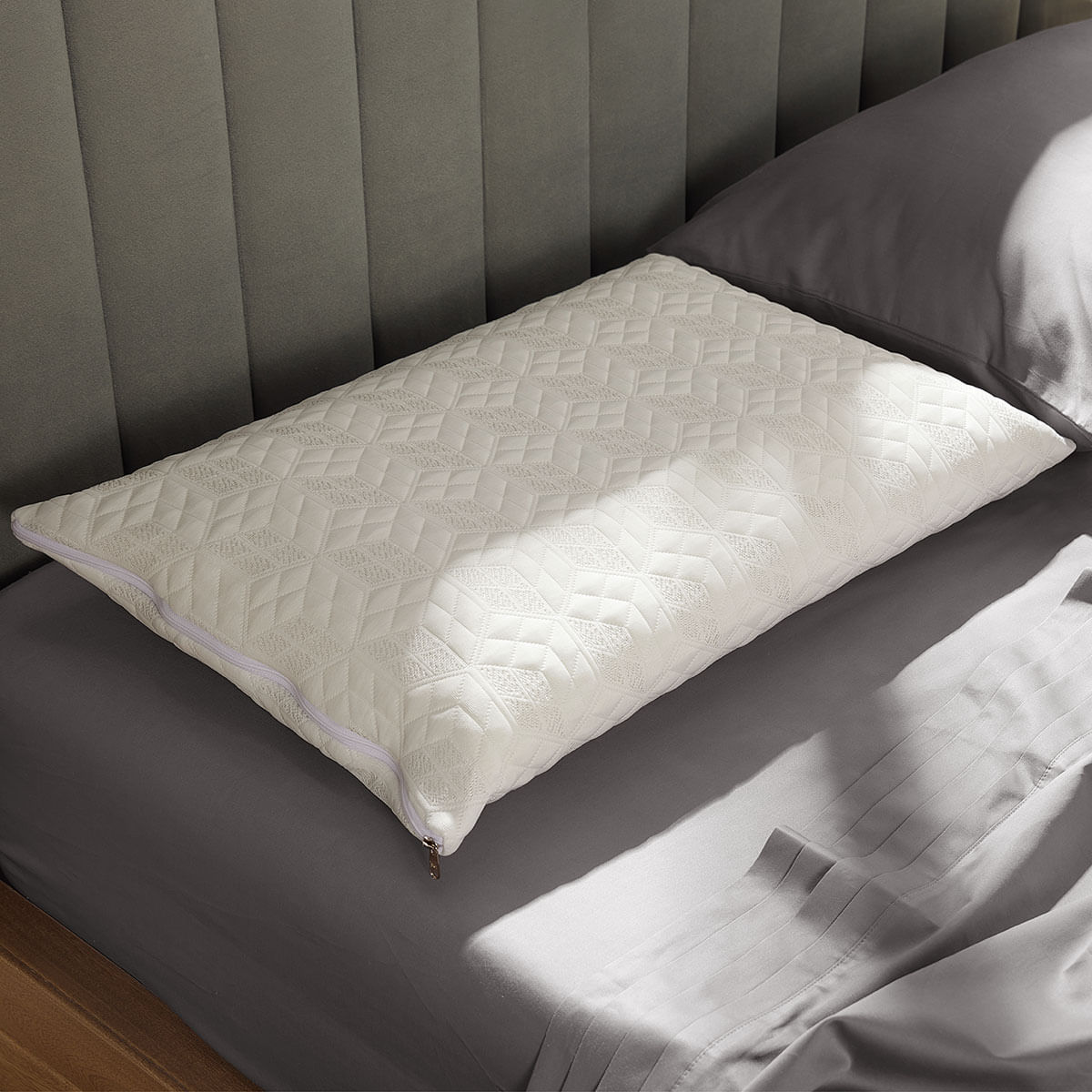 Almohada Plus (+) Ice Memory Viscoelástica Sensación Fría 40 X 60 Cm - Distrihogar