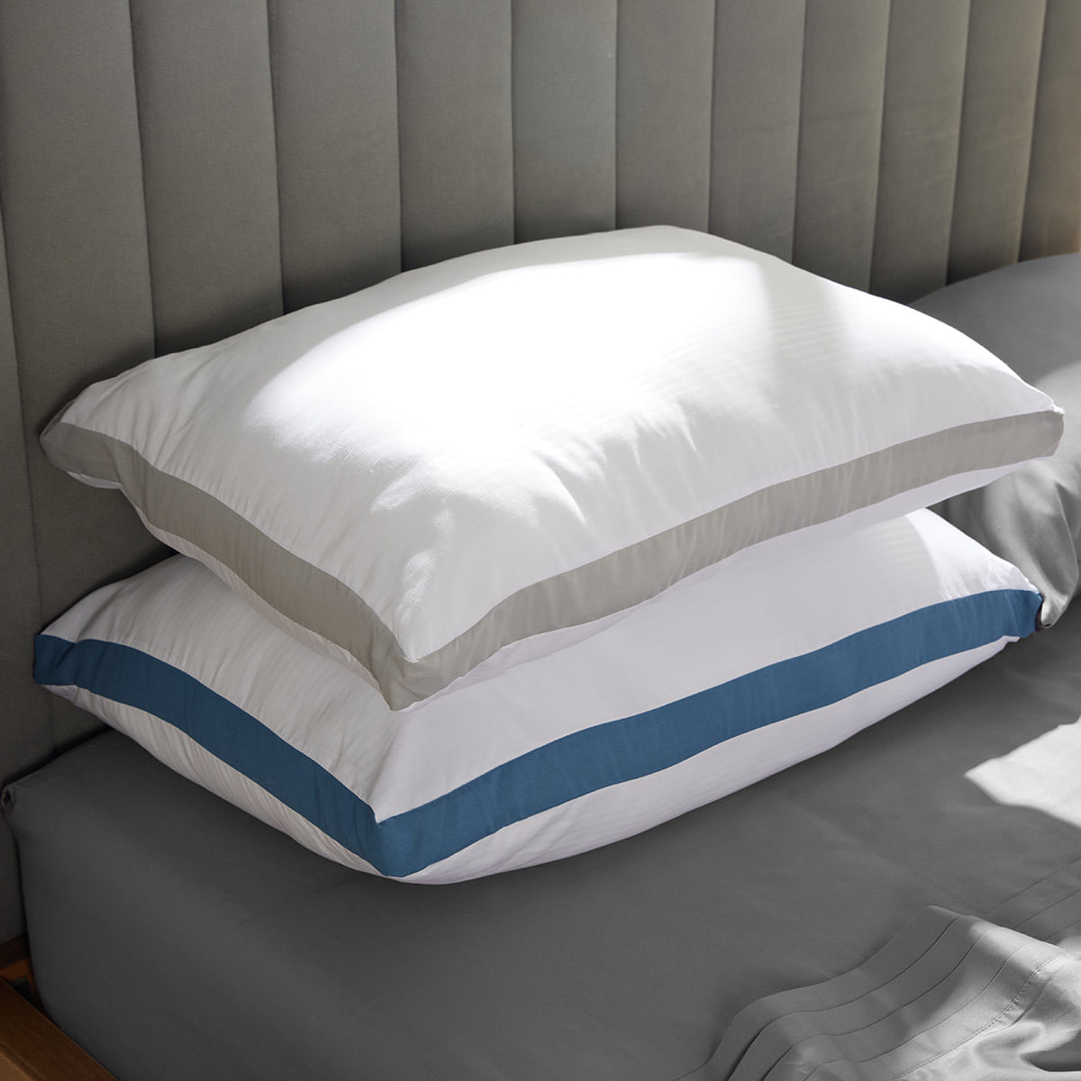 Set x 2 Almohadas Con Fuelle Soporte Medio/Firme 47 x 67 Cm - Distrihogar