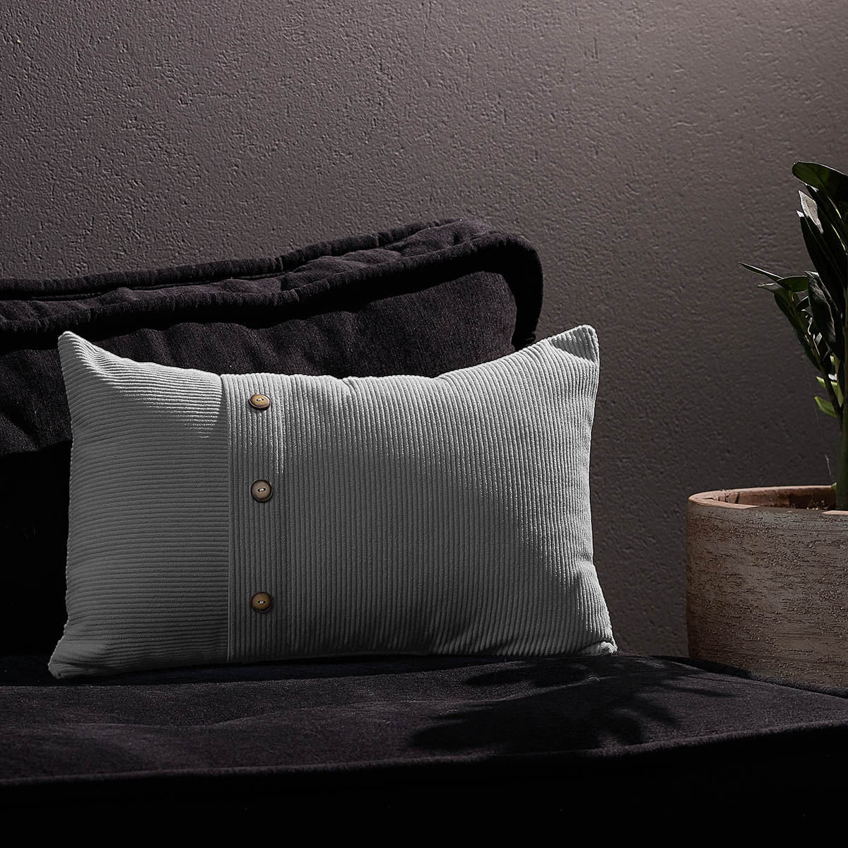 Cojín Corduroy Microsuede Urban Botones Gris 35 x 50 cm - Distrihogar