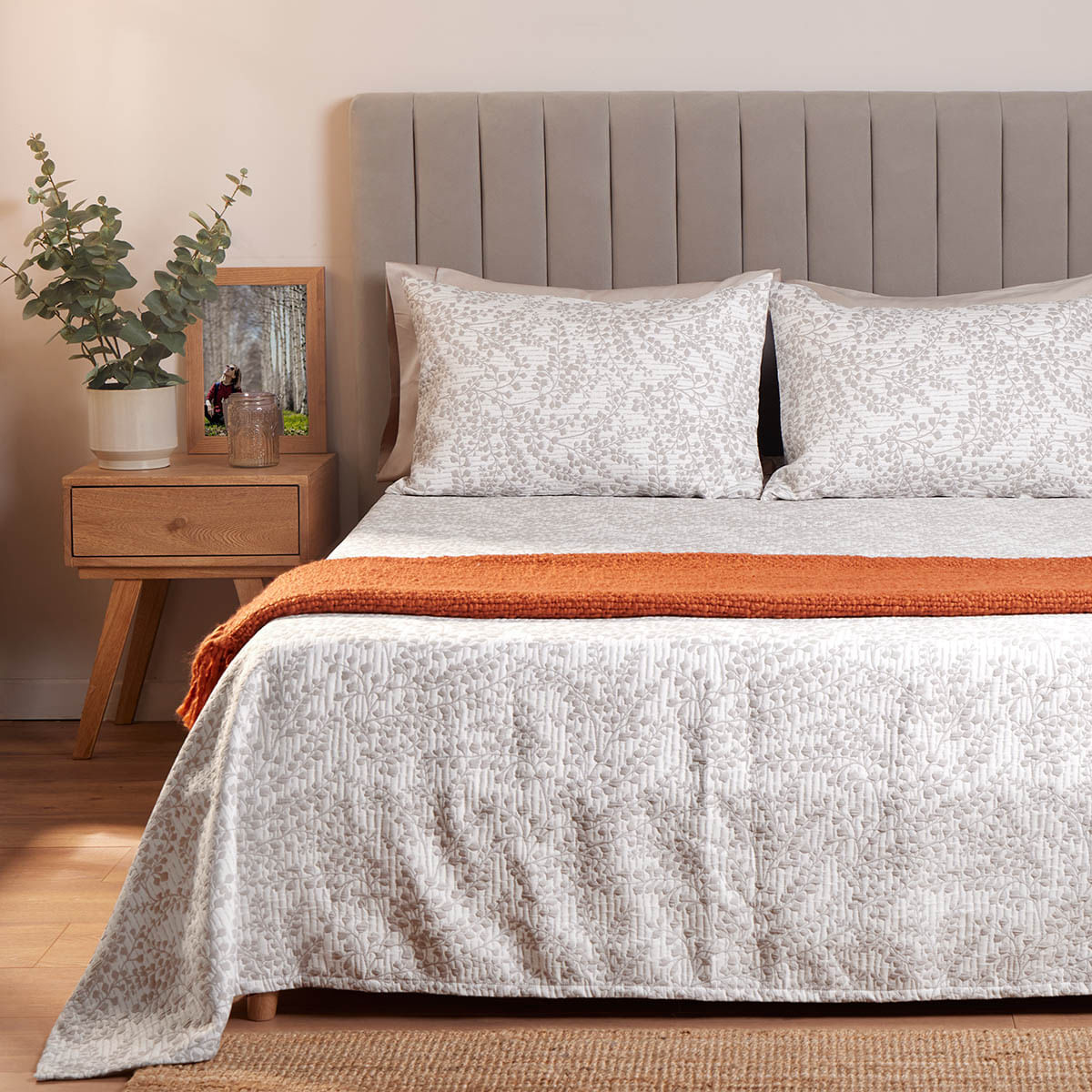 Sobrecama Jacquard Nature Arena - Distrihogar